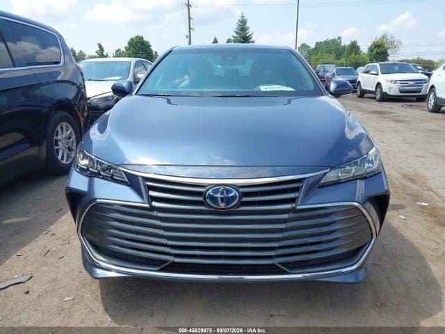 2020 TOYOTA AVALON HYBRID XLE 12