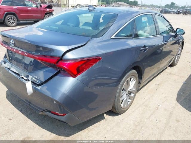 2020 TOYOTA AVALON HYBRID XLE 4