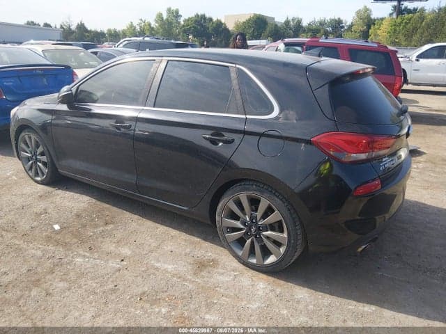 2018 HYUNDAI ELANTRA GT SPORT 3