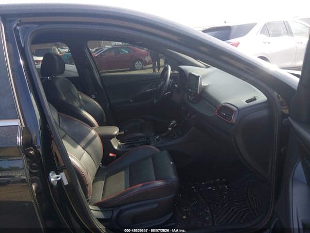 2018 HYUNDAI ELANTRA GT SPORT 5