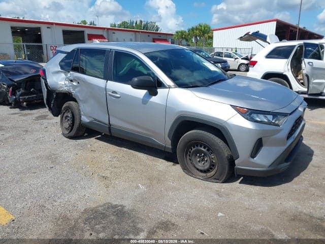 2022 TOYOTA RAV4 LE 1