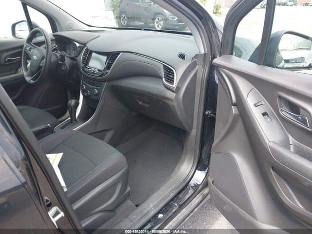 2017 CHEVROLET TRAX LS 5