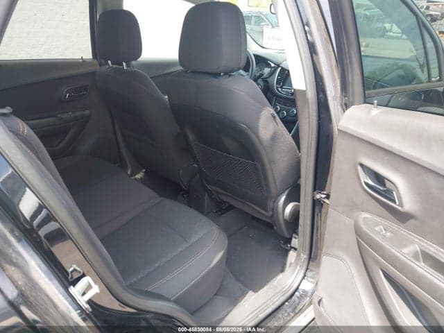 2017 CHEVROLET TRAX LS 8