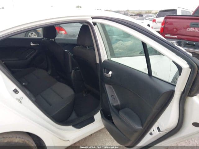 2018 KIA FORTE LX 8