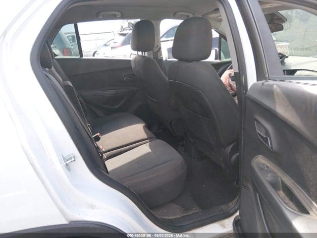 2018 CHEVROLET TRAX LS 8