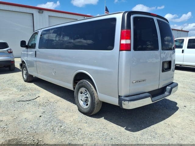 2017 CHEVROLET EXPRESS 3500 LT 3