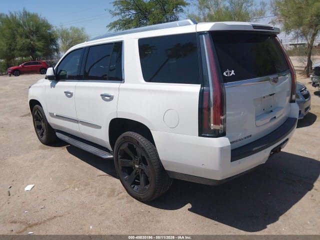2017 CADILLAC ESCALADE LUXURY 3