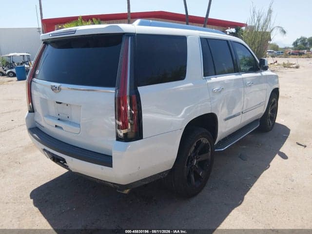 2017 CADILLAC ESCALADE LUXURY 4