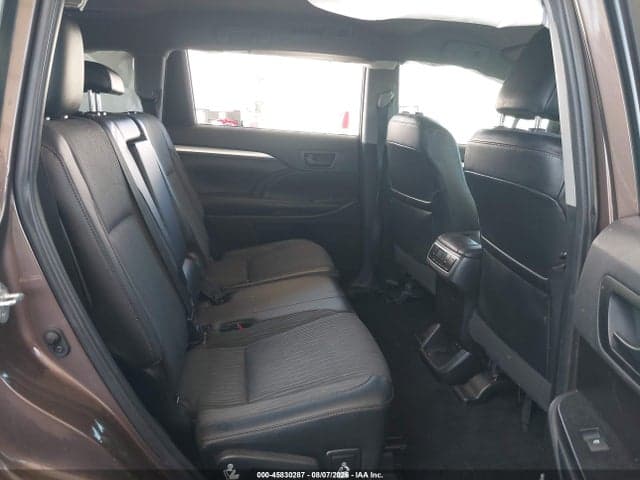 2019 TOYOTA HIGHLANDER LE PLUS 8