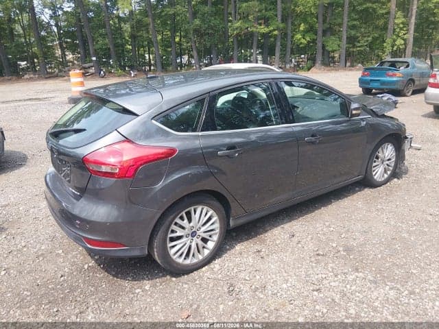 2017 FORD FOCUS TITANIUM 4