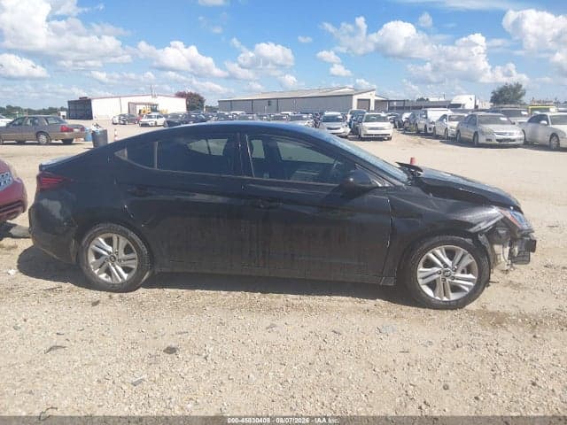 2019 HYUNDAI ELANTRA SEL 13