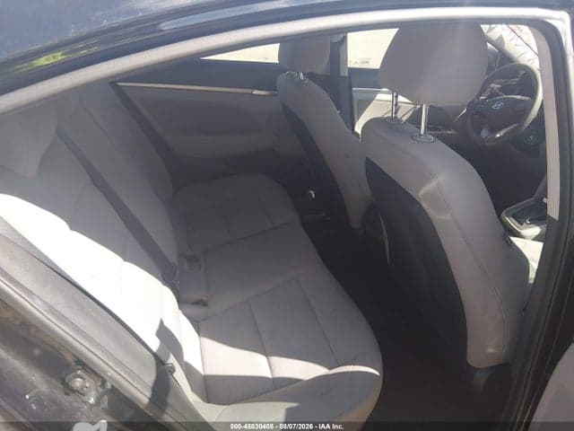 2019 HYUNDAI ELANTRA SEL 8