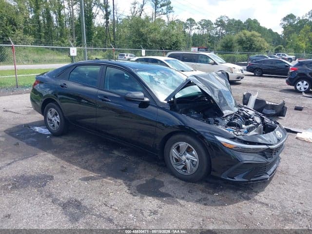 2025 HYUNDAI ELANTRA SE 1