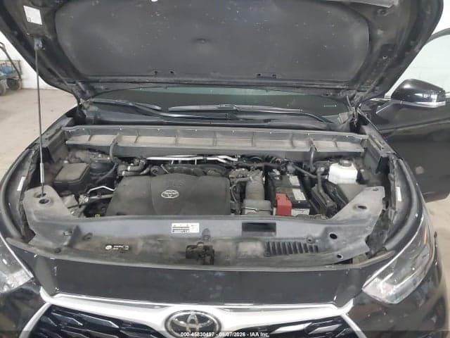 2021 TOYOTA HIGHLANDER XLE 10