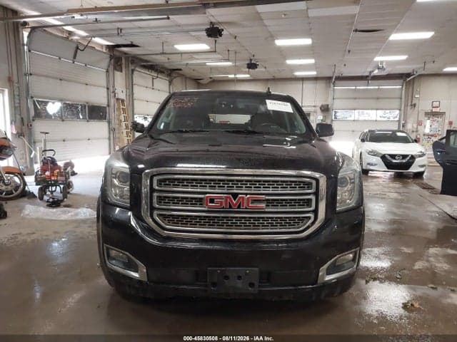 2017 GMC YUKON XL SLT 12