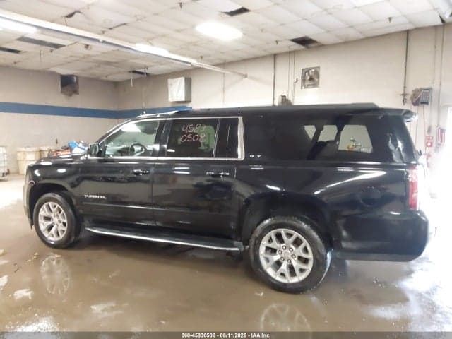 2017 GMC YUKON XL SLT 14