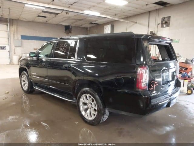 2017 GMC YUKON XL SLT 3