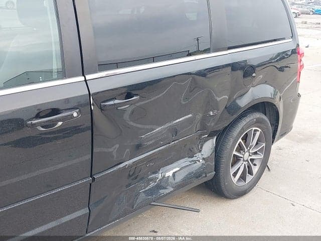 2017 DODGE GRAND CARAVAN SXT 6