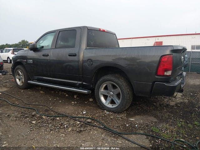 2018 RAM 1500 EXPRESS 4X4 5'7 BOX 3