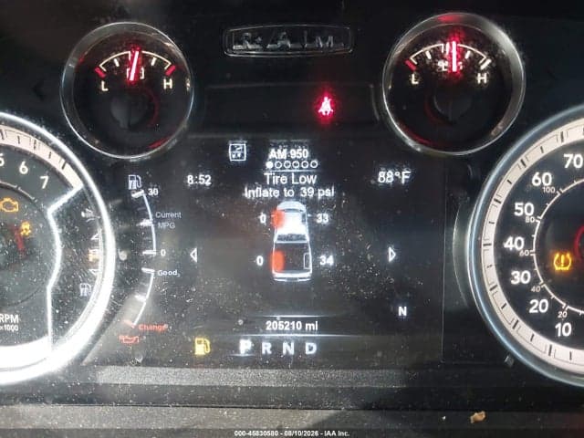2018 RAM 1500 SLT 7