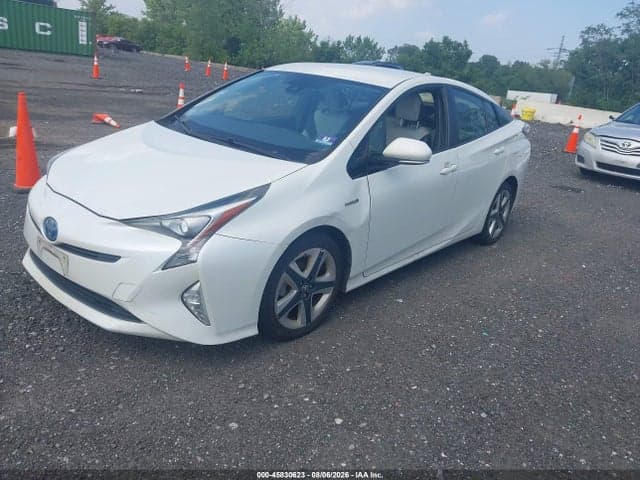 2017 TOYOTA PRIUS THREE TOURING 2