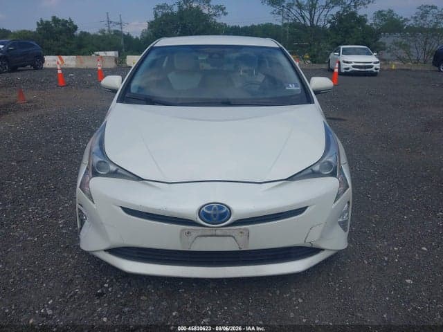2017 TOYOTA PRIUS THREE TOURING 12