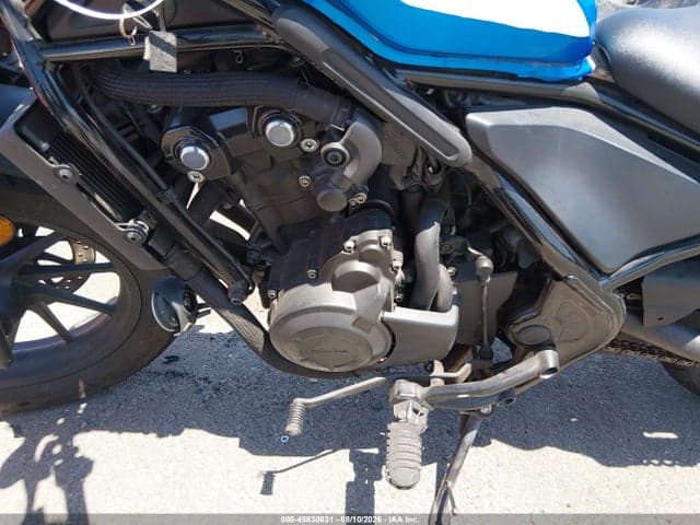 2018 HONDA CMX500 A 9