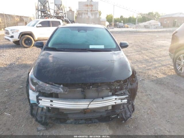 2025 TOYOTA COROLLA LE 12