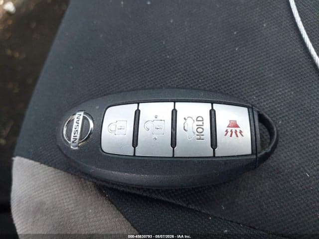 2020 NISSAN VERSA SV XTRONIC CVT 11