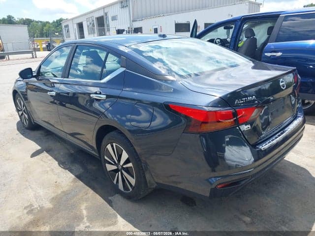 2021 NISSAN ALTIMA SV INTELLIGENT AWD 3