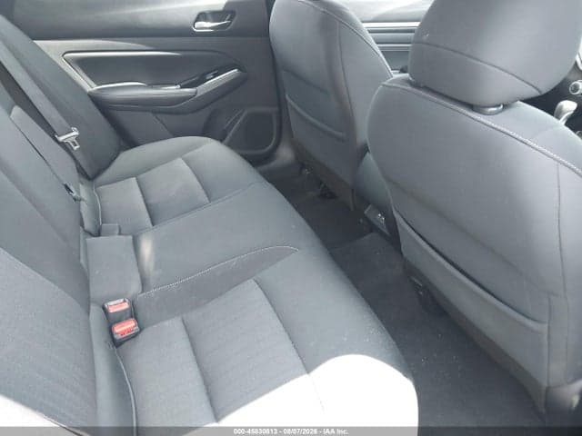 2021 NISSAN ALTIMA SV INTELLIGENT AWD 8