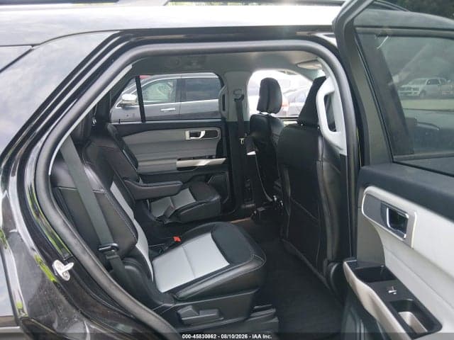 2024 FORD EXPLORER XLT 8