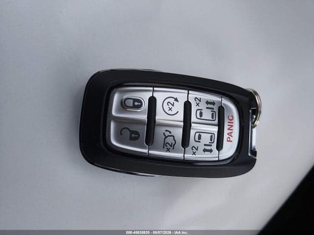 2027 CHRYSLER PACIFICA SELECT 11