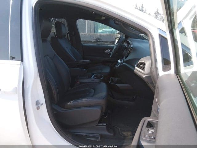 2027 CHRYSLER PACIFICA SELECT 5