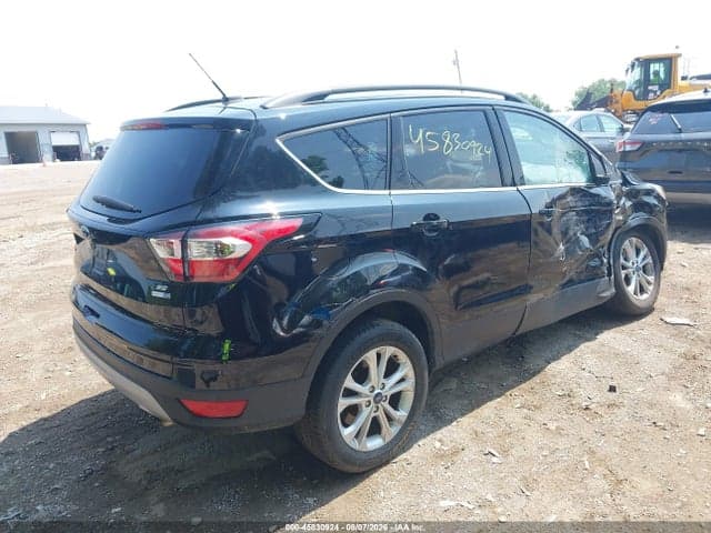 2018 FORD ESCAPE SE 4