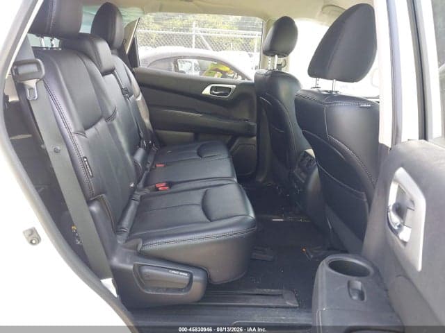 2019 NISSAN PATHFINDER SL 8