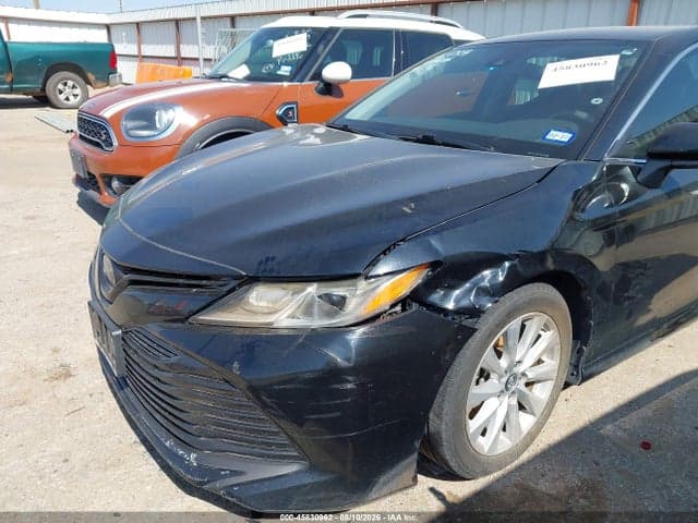 2018 TOYOTA CAMRY LE 6
