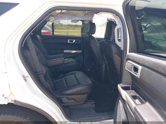 2024 FORD EXPLORER XLT 8