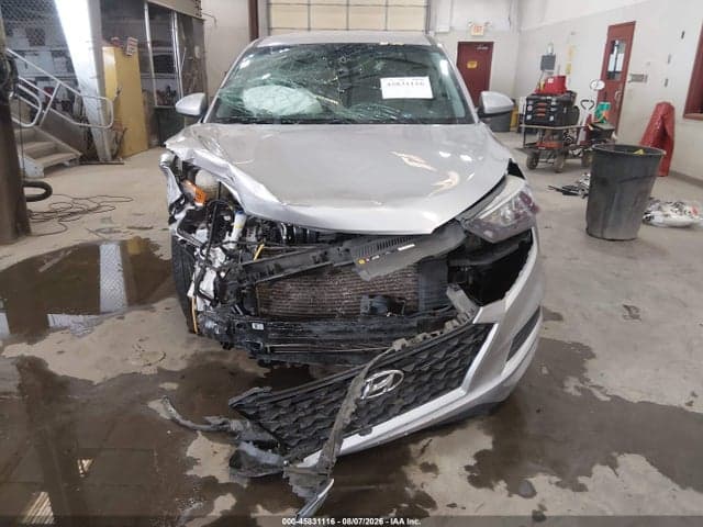 2020 HYUNDAI TUCSON SE 12