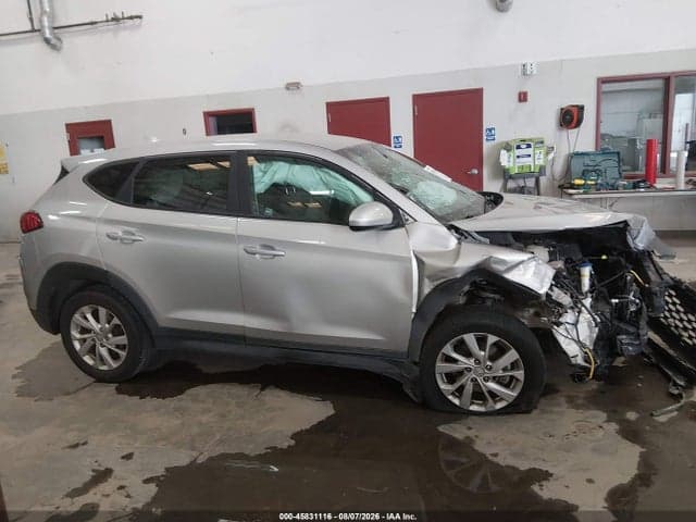 2020 HYUNDAI TUCSON SE 13