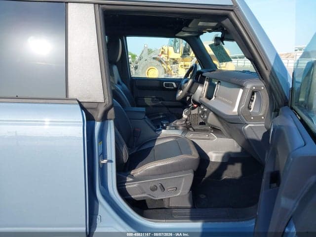 2025 FORD BRONCO OUTER BANKS 5
