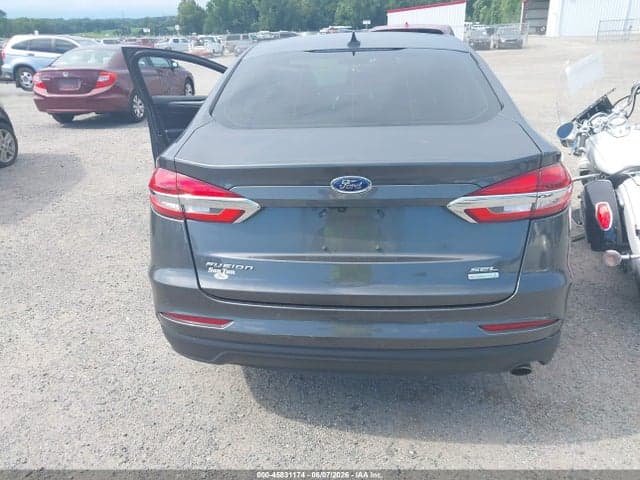 2019 FORD FUSION SEL 16
