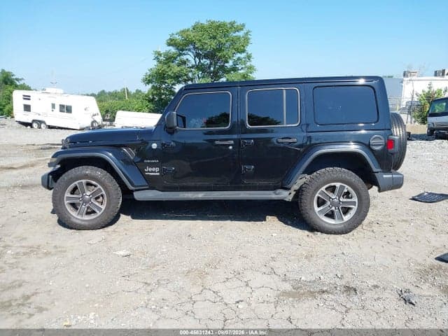 2018 JEEP WRANGLER UNLIMITED SAHARA 4X4 14