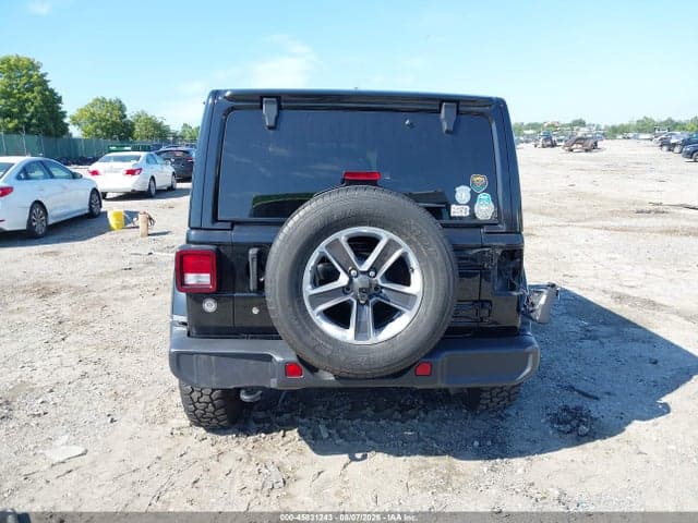 2018 JEEP WRANGLER UNLIMITED SAHARA 4X4 16