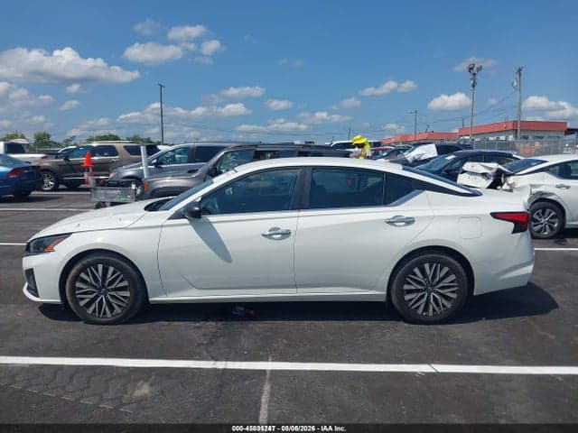 2025 NISSAN ALTIMA SV FWD 14