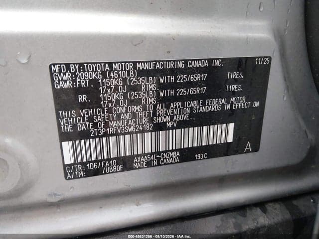 2025 TOYOTA RAV4 XLE 9