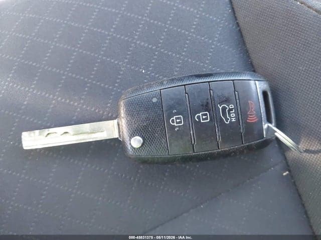 2020 KIA SORENTO 2.4L L 11