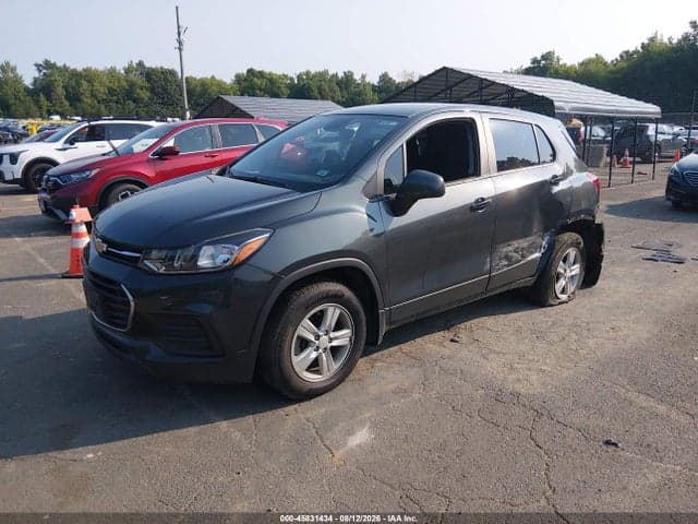 2020 CHEVROLET TRAX AWD LS 2