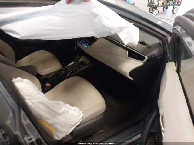 2020 TOYOTA COROLLA LE 5