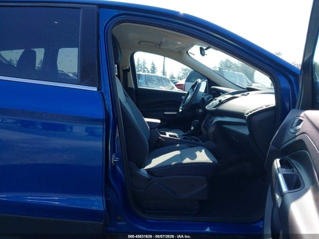 2017 FORD ESCAPE SE 5